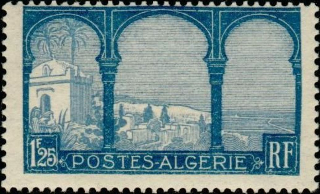 Vue de la mosquée des pêcheurs et de la rade d'Alger