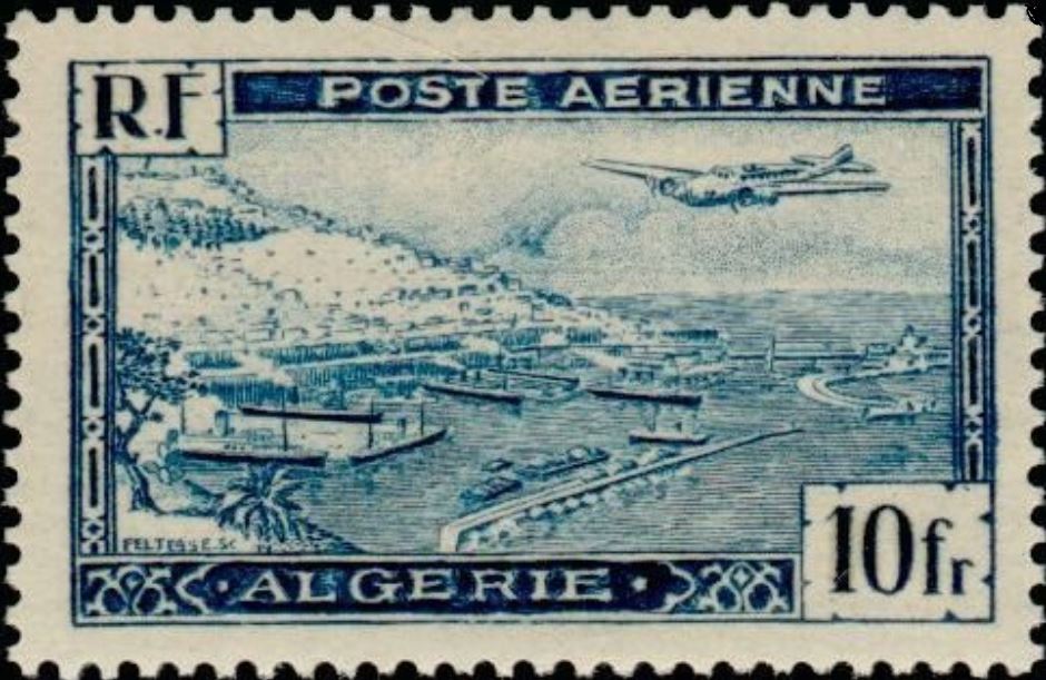 Vue aérienne de la rade d'Alger