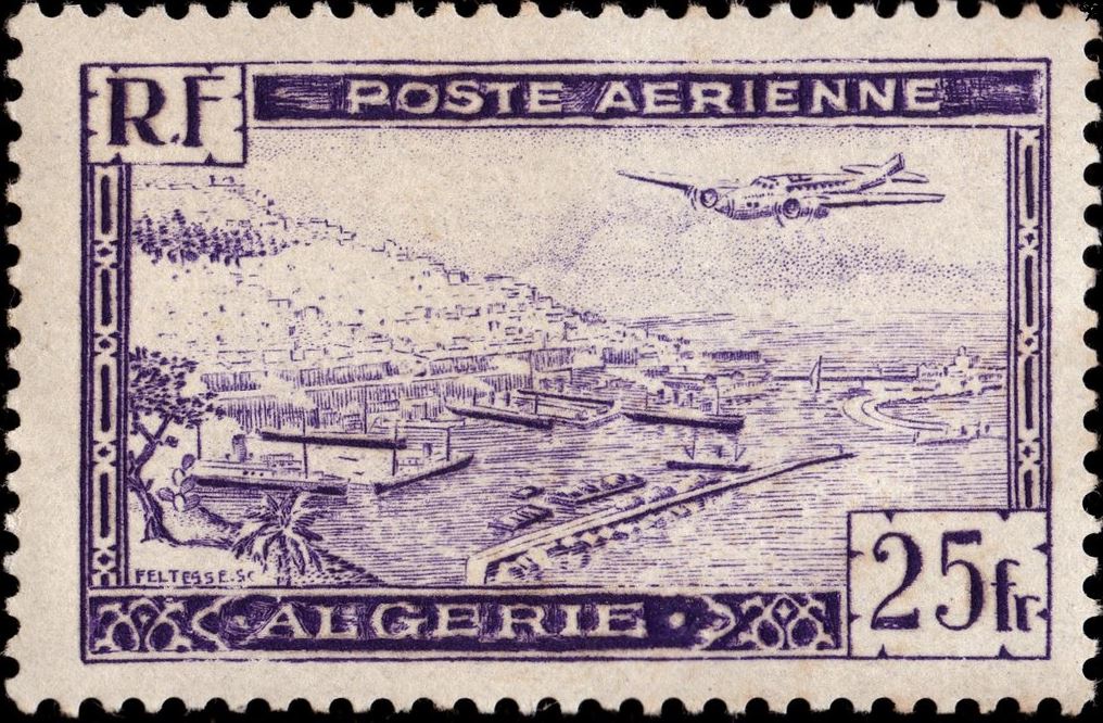 Vue aérienne de la rade d'Alger